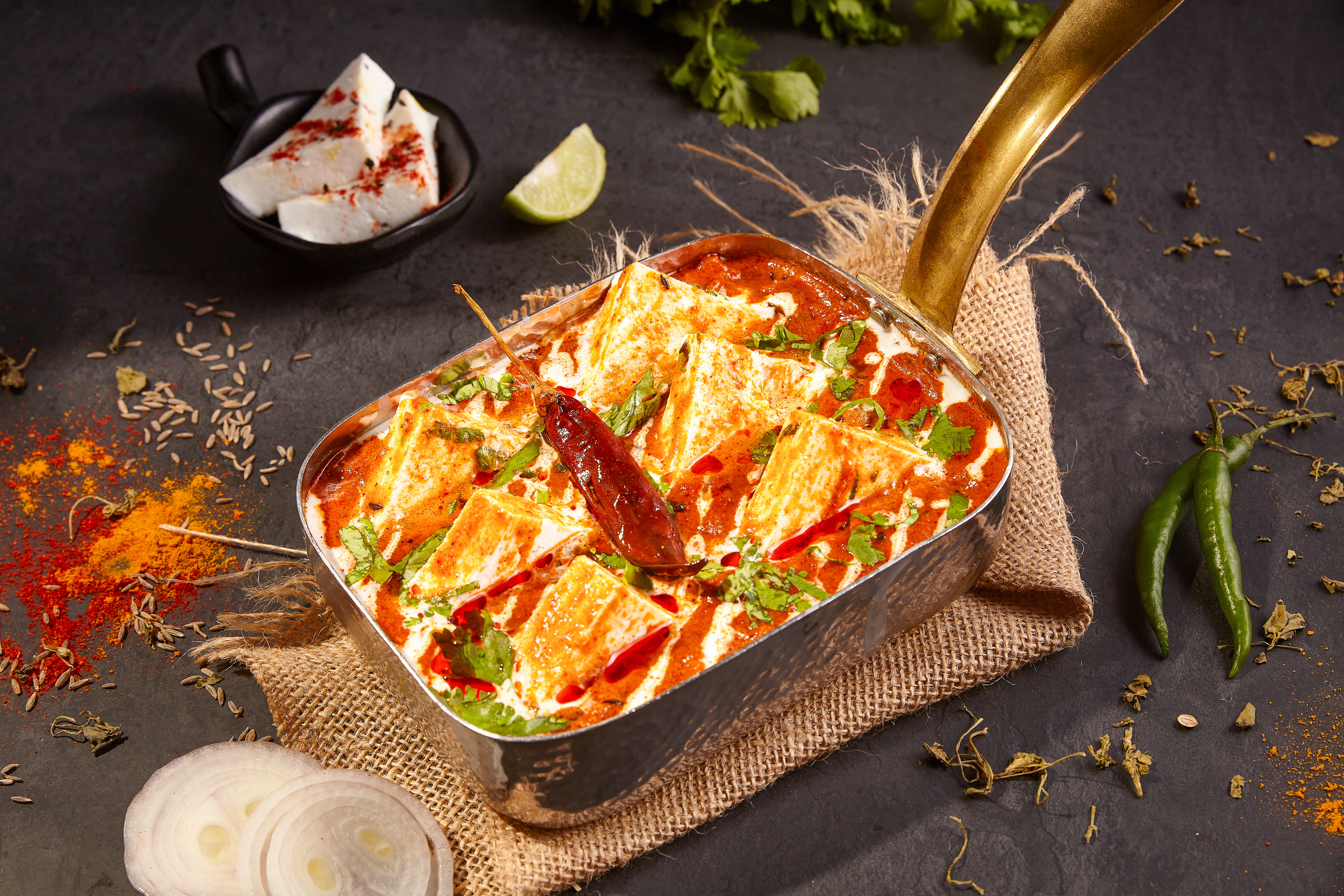 Dhuandaar Paneer Butter Masala